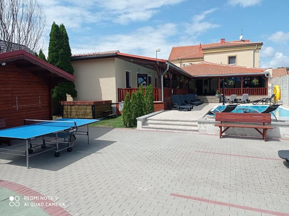 Penzion Zajecak Zaječí Eksteriør billede